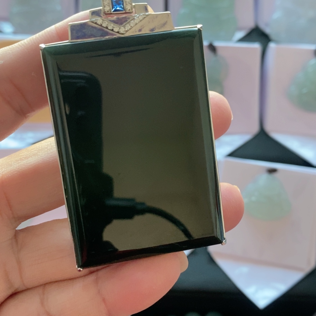 和田玉（墨玉）银S925镶嵌颈饰