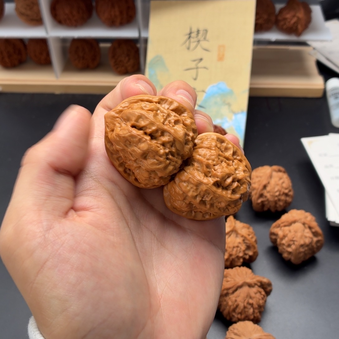 文玩核桃把件三角蛙42