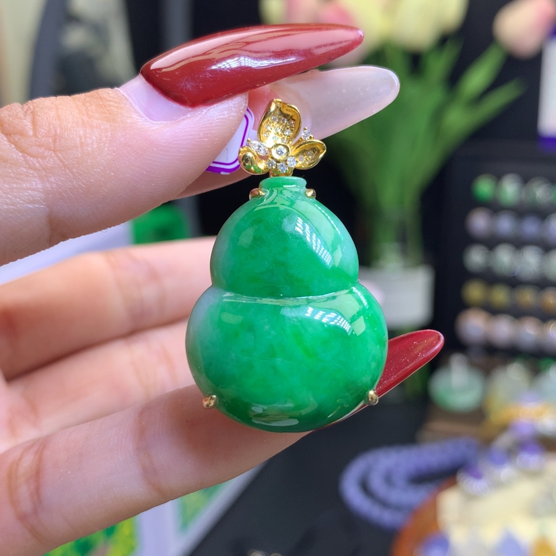 翡翠颈饰18K金镶嵌天然