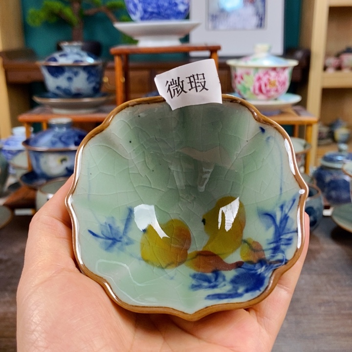 瓷片手工制作工艺精湛等特点为