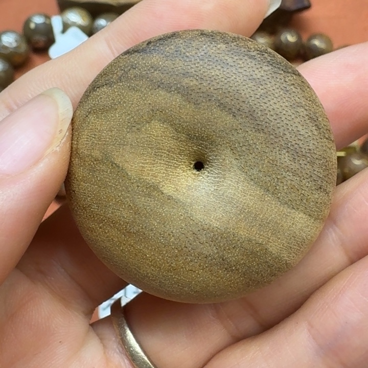 大叶紫檀（黑酸枝木类）