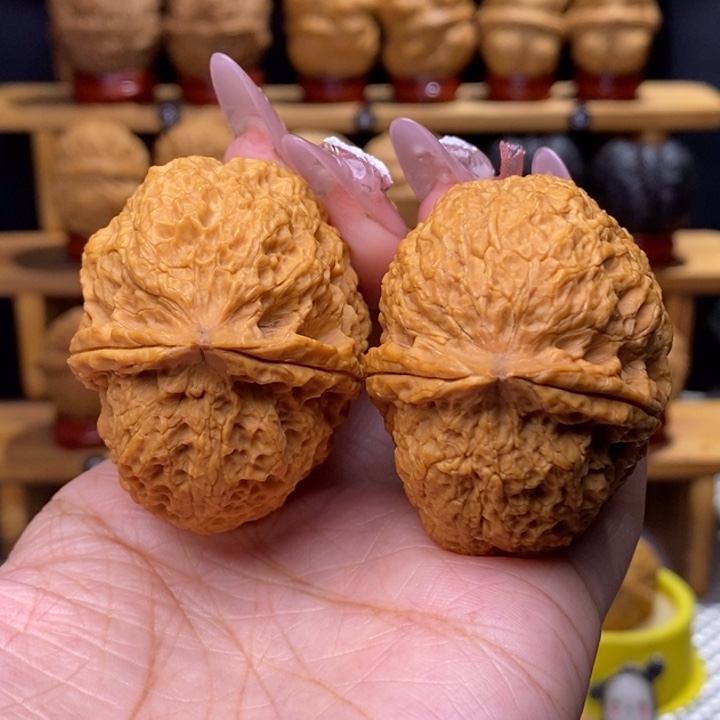 文玩核桃把件九五至尊26号47尺77.6克