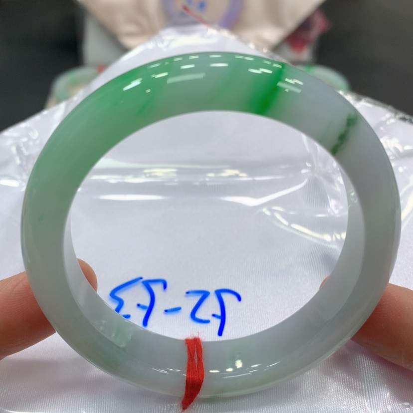 【闪购商品】翡翠手镯未镶嵌翡翠