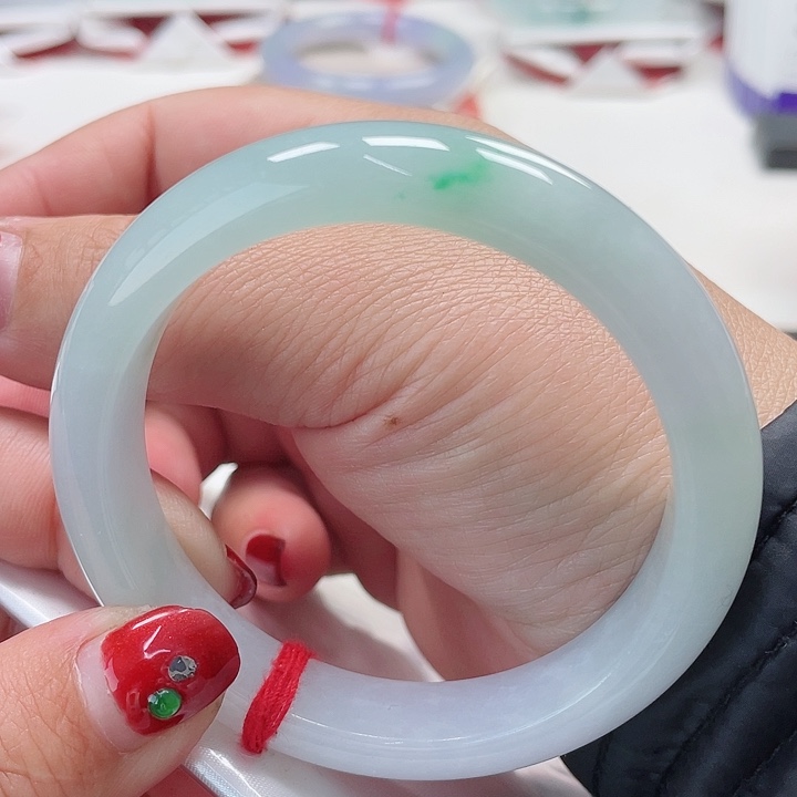 翡翠手镯（圆镯）未镶嵌缅甸翡翠手镯55圈