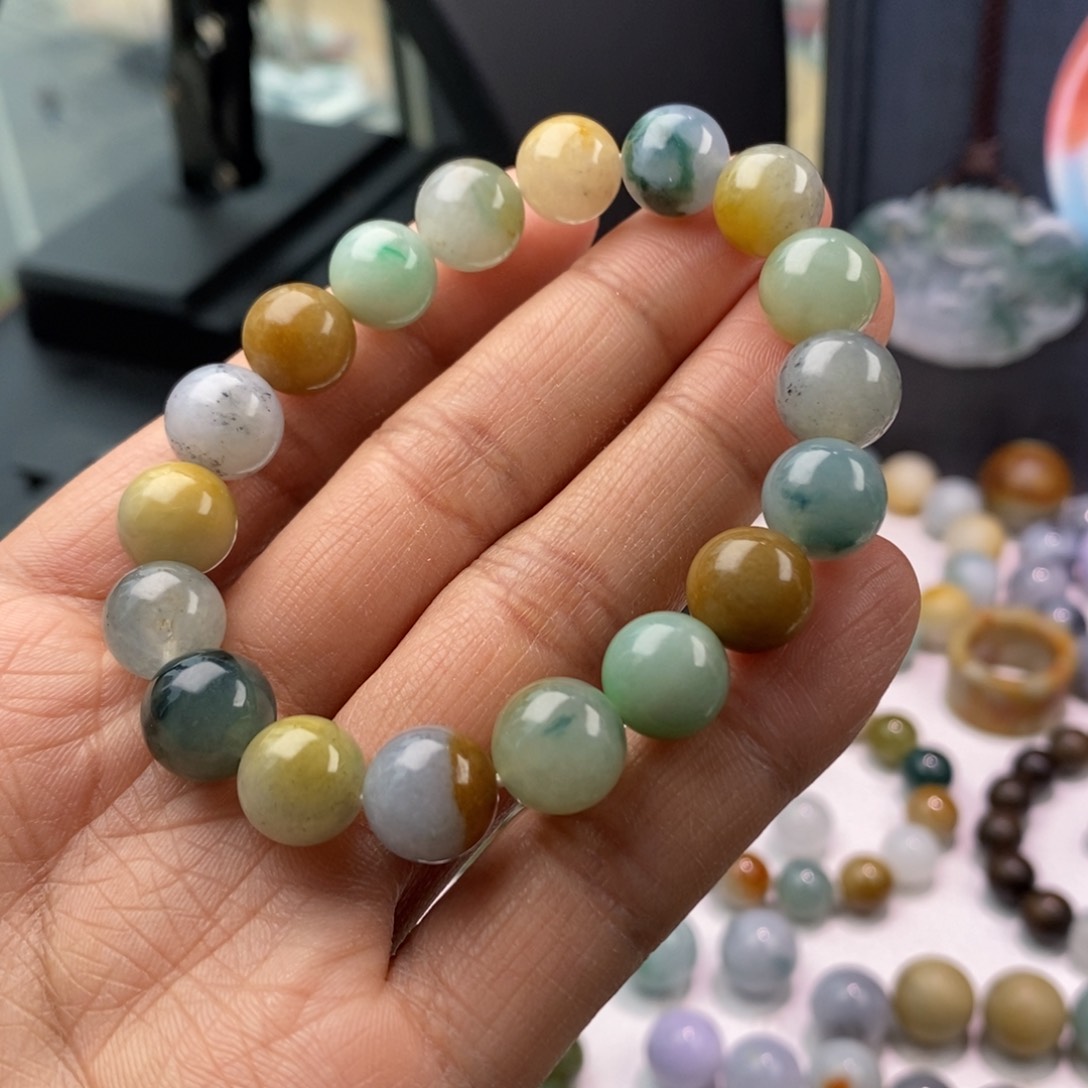 翡翠手链未镶嵌珠子