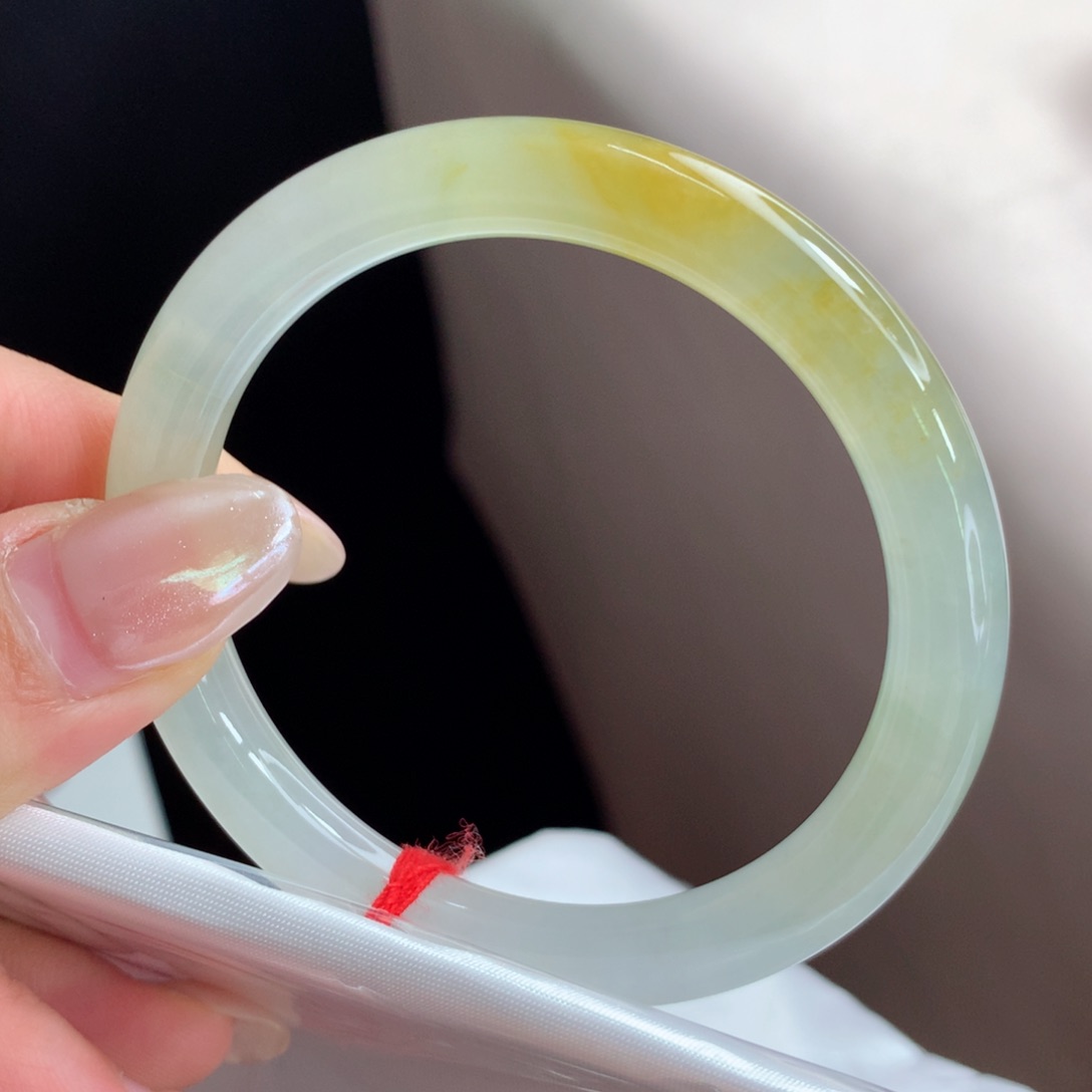 未镶嵌手镯翡翠，24号，冰黄翡圆条