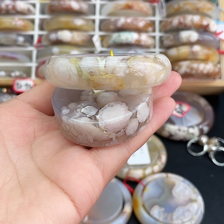玛瑙/玉髓未镶嵌手镯54.9