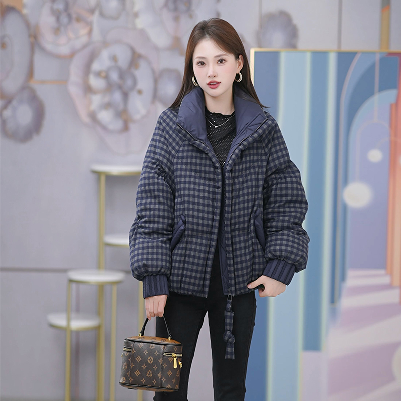 冬季新款羽绒服保暖时尚减龄洋气加厚羽绒外套女