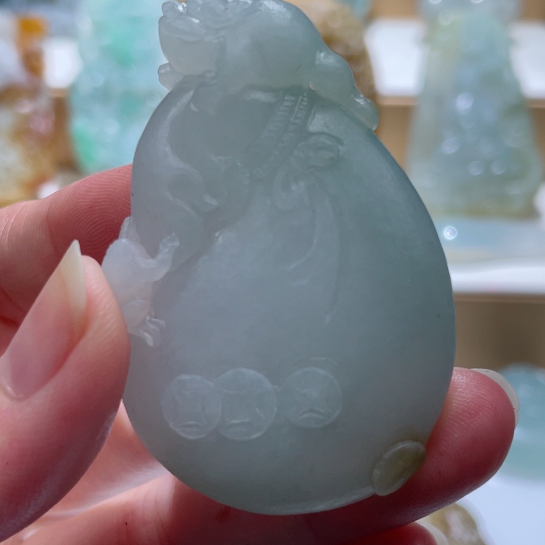 未镶嵌定制翡翠毛货