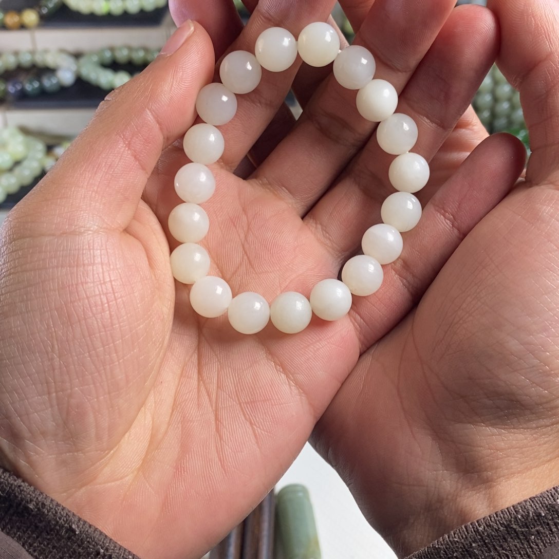 未镶嵌手串和田玉