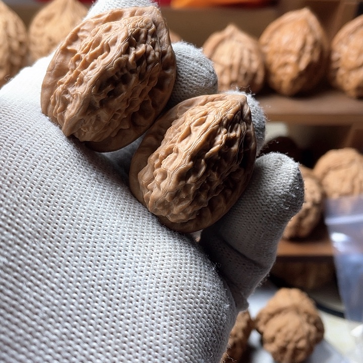 吊坠文玩核桃大红袍狮子头29