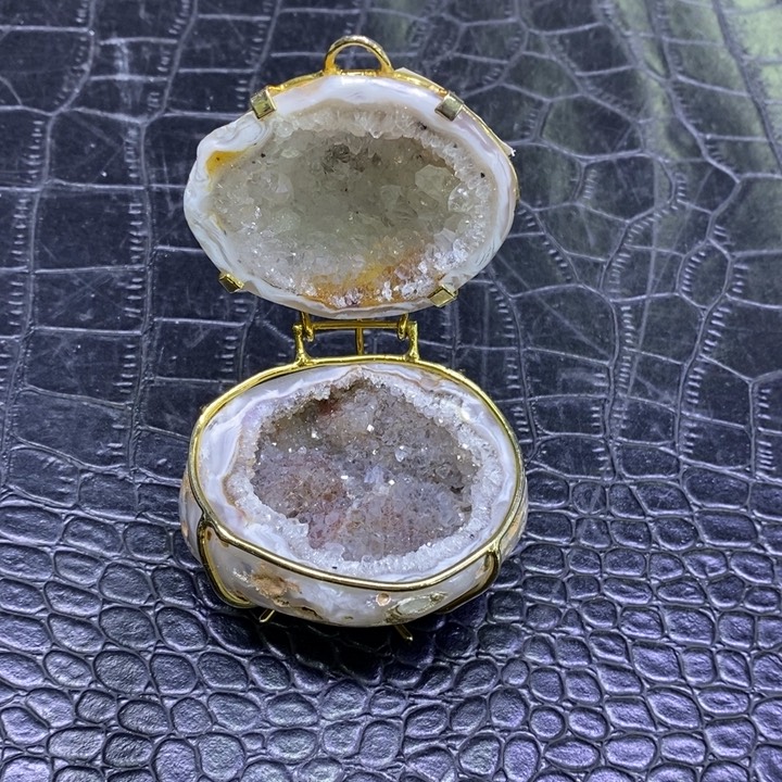 福利聚宝盆未镶嵌水晶