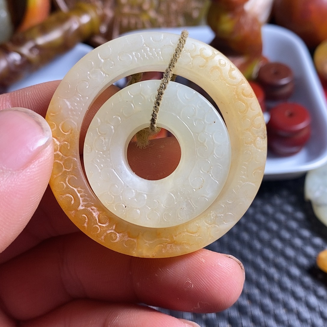 蛇纹石玉合金颈饰