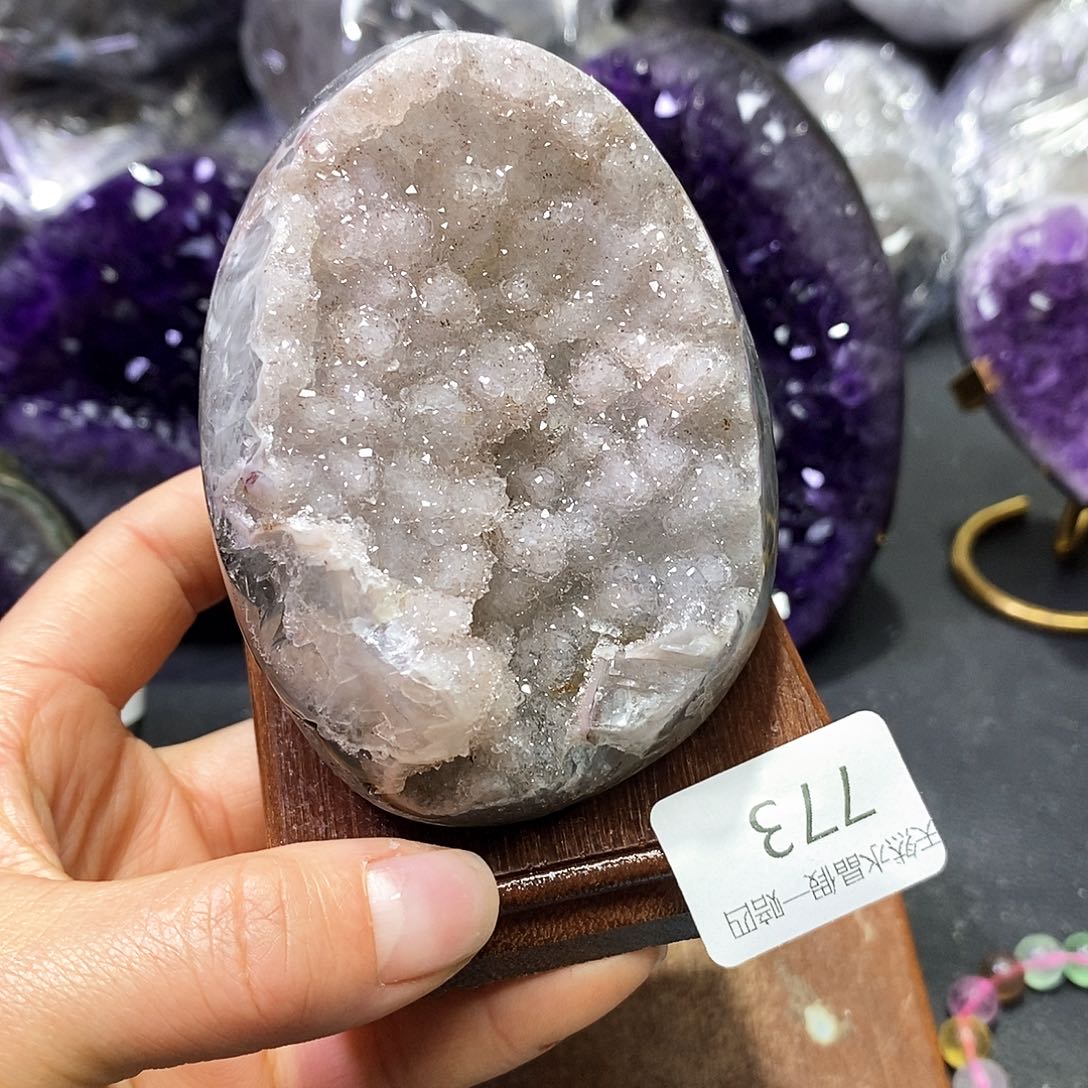 水晶大型摆件（非配饰）未镶嵌