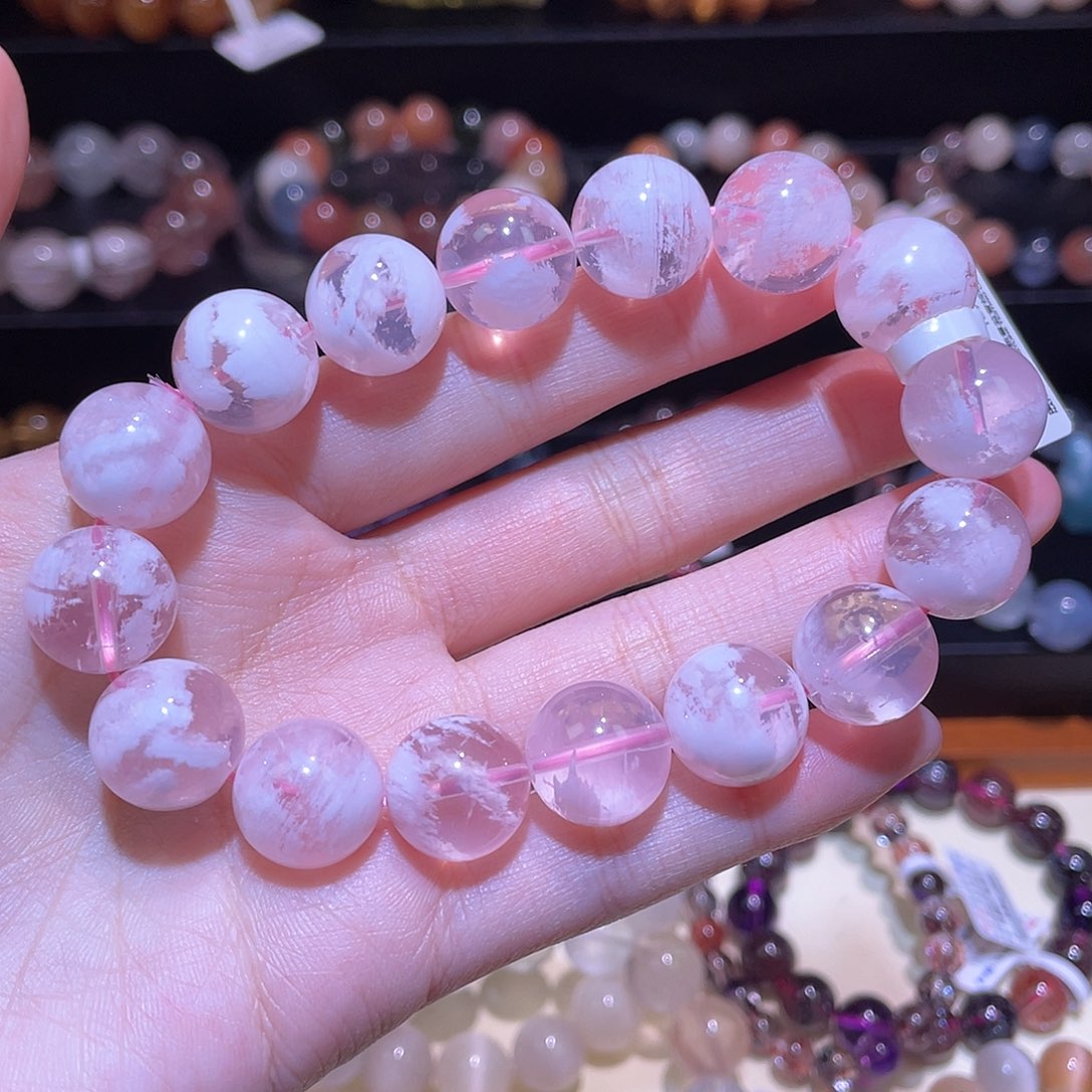 水晶手链未镶嵌粉雪花手链，晶体通透