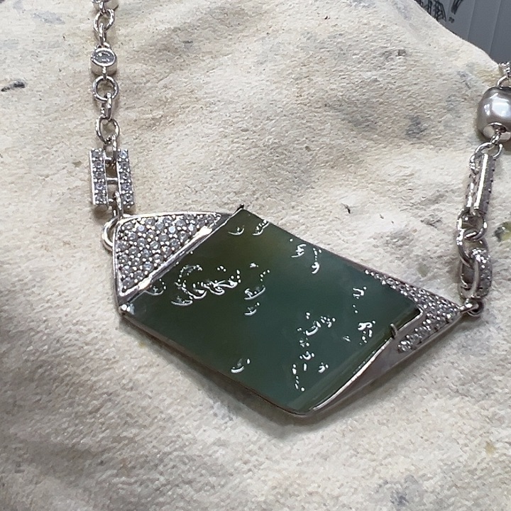 颈饰银S925镶嵌海水珍珠戈****店