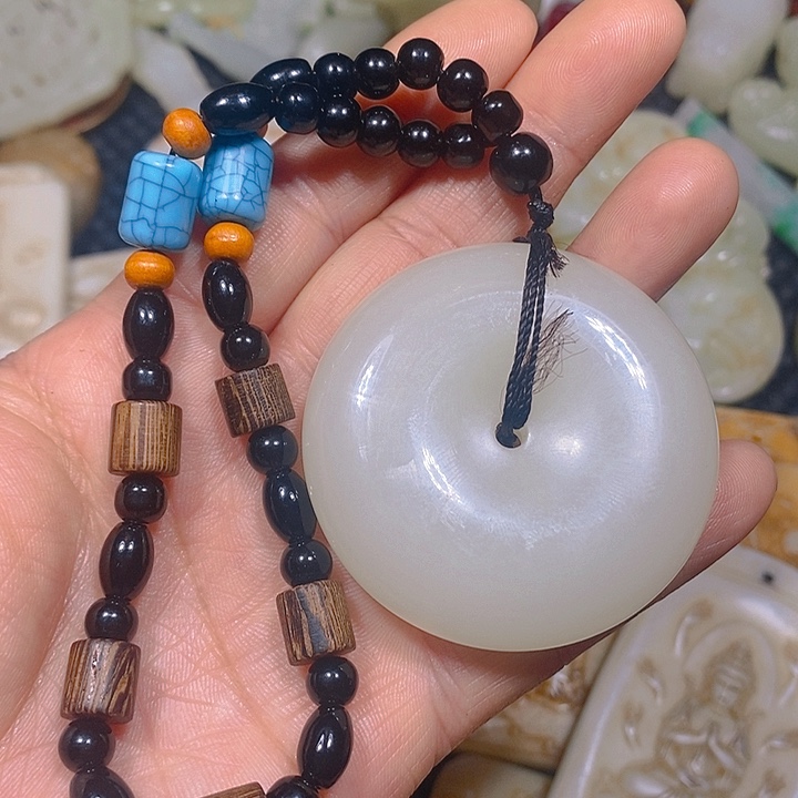 未镶嵌手链和田玉（糖玉）