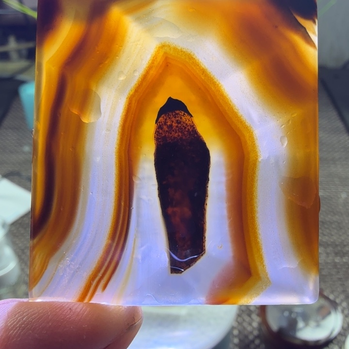 玛瑙/玉髓未镶嵌巴西玛瑙像形