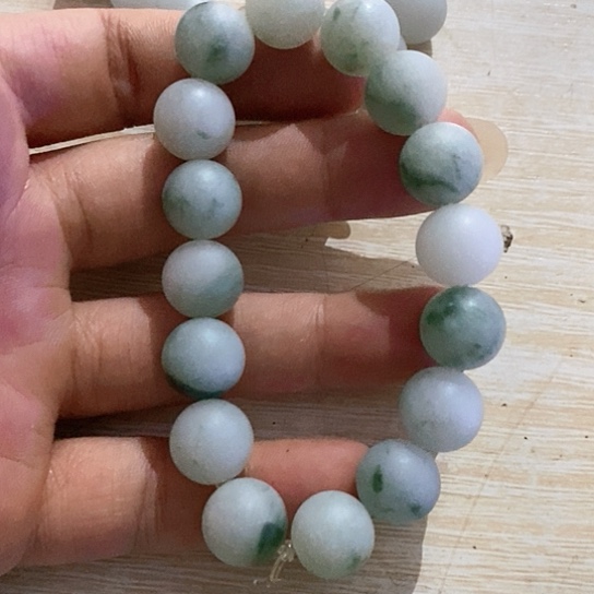 定制翡翠未镶嵌牌子