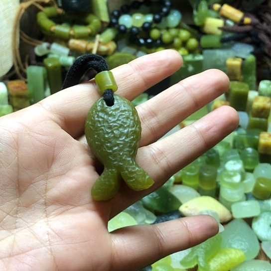 未镶嵌岫玉吊坠?****?