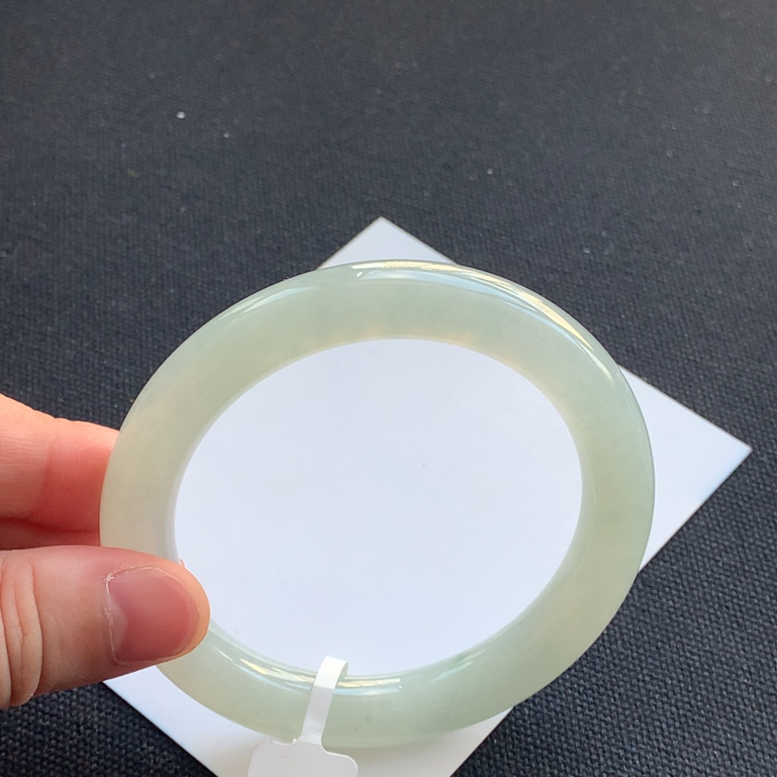 翡翠未镶嵌手镯18号