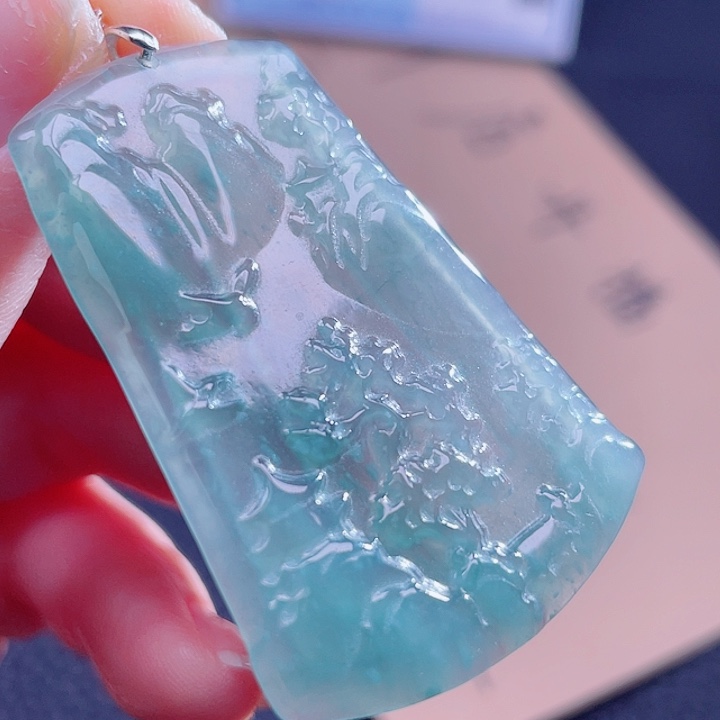 翡翠吊坠(不含链)未镶嵌