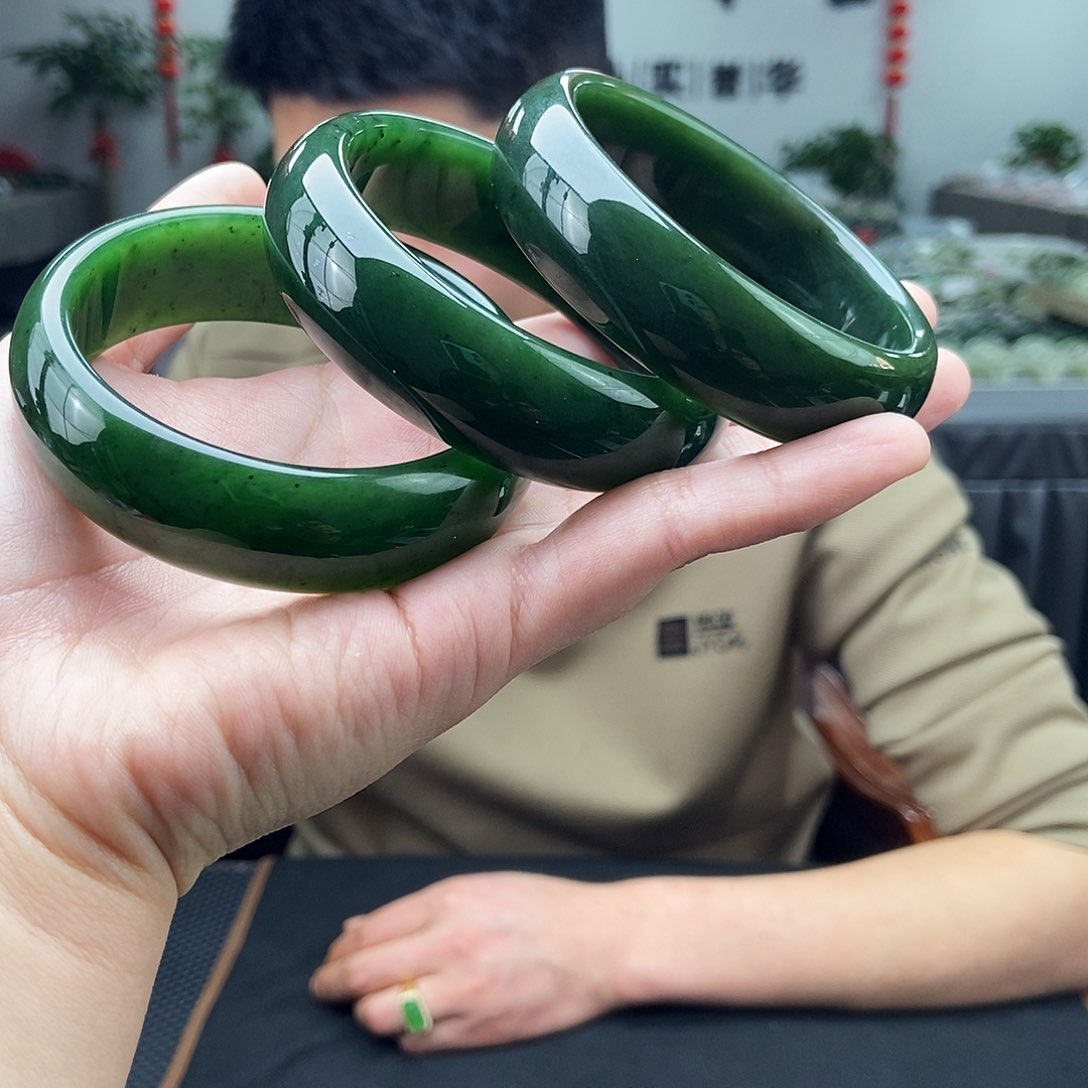 和田玉57-60颜色多样性发拍一发一未镶嵌