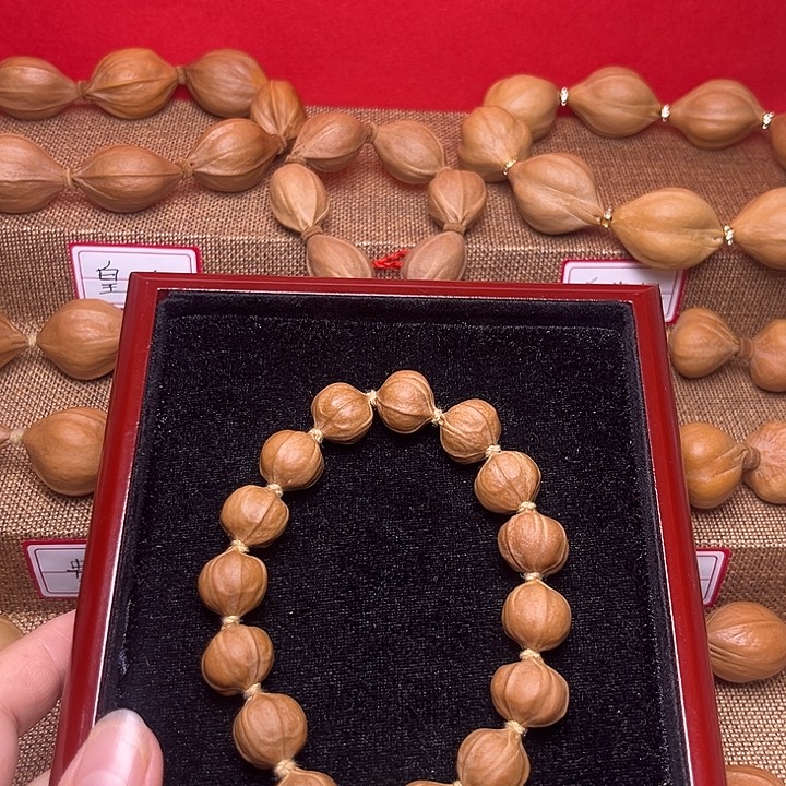 橄榄核手串?橄榄核胧月珠15