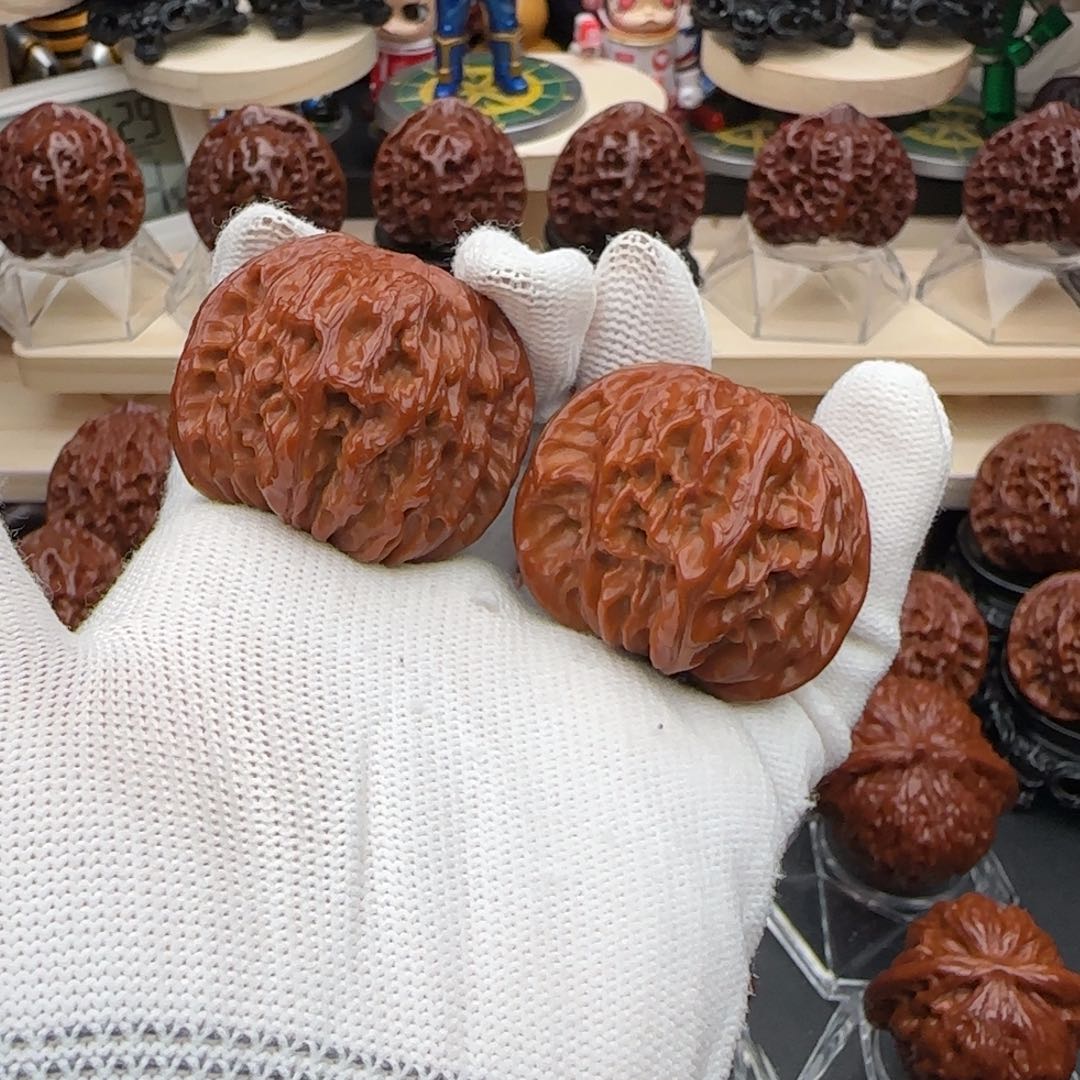 文玩核桃吊坠41全品红磨盘