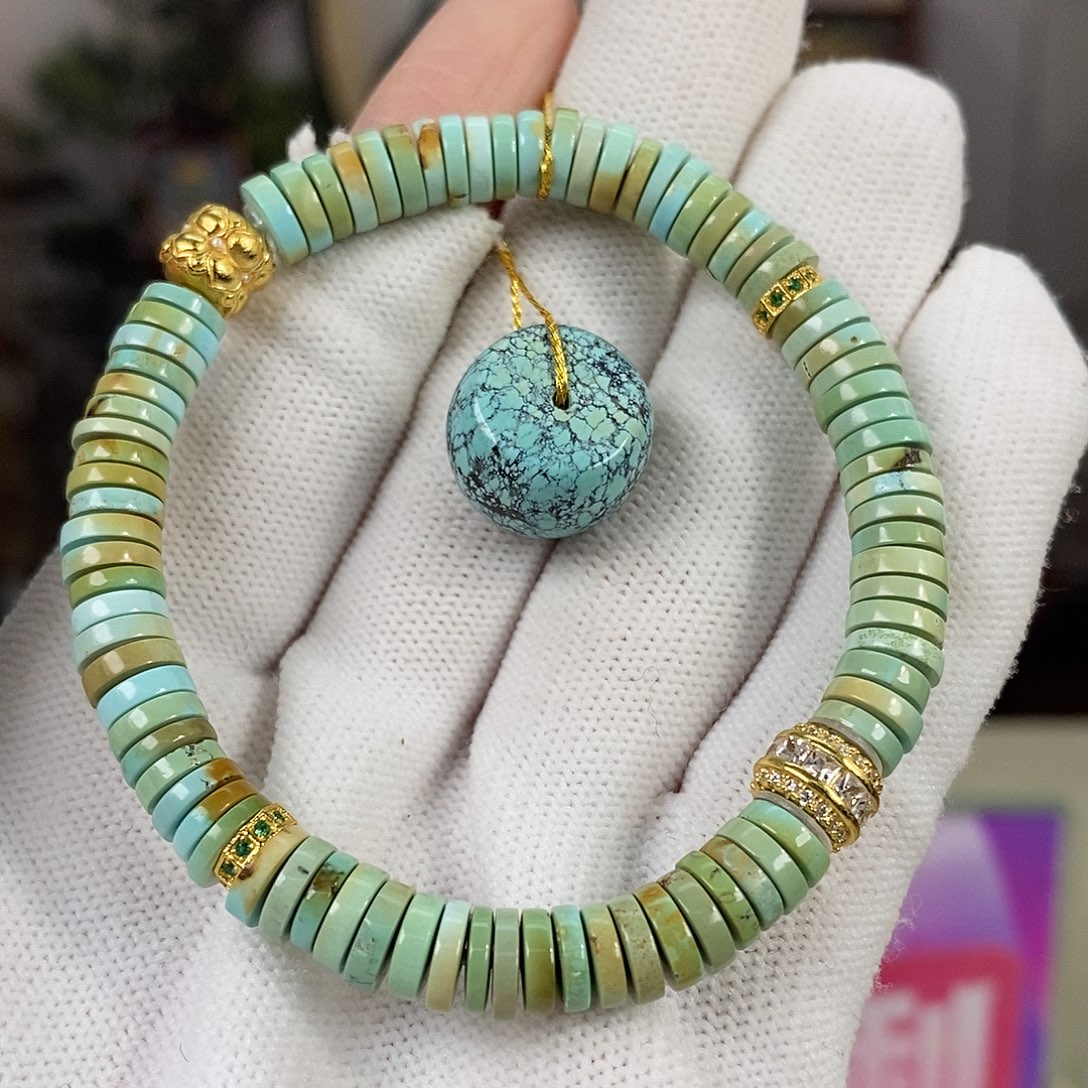 用***0绿松石未镶嵌珠宝奇石