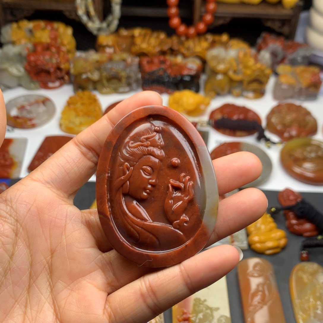 石英质玉（黄龙玉）挂件未镶嵌
