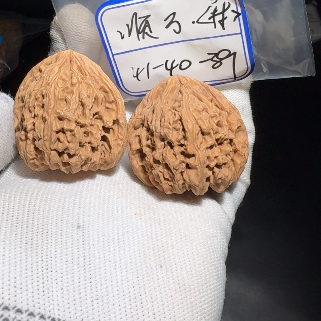 文玩核桃把件38号村将hs