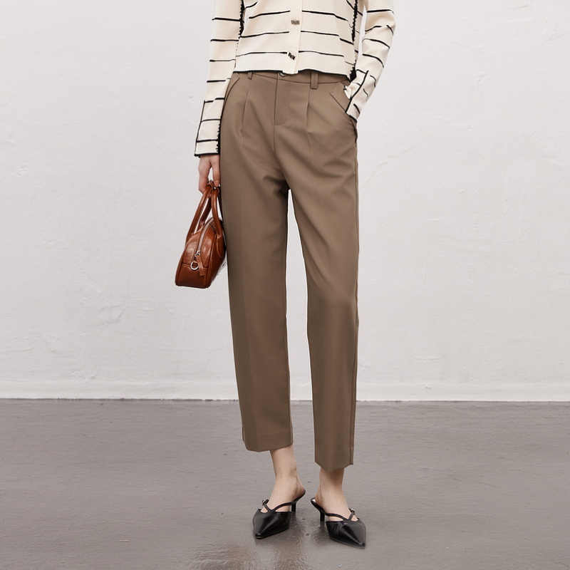 【籽言专属】XK102015A373-XG雪歌春款卡其色休闲裤