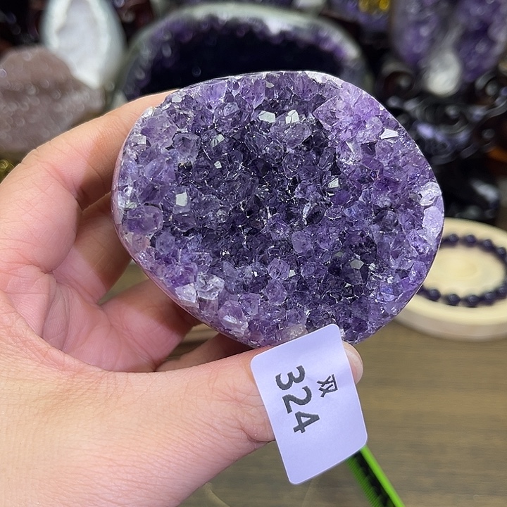 未镶嵌大型摆件（非配饰）水晶