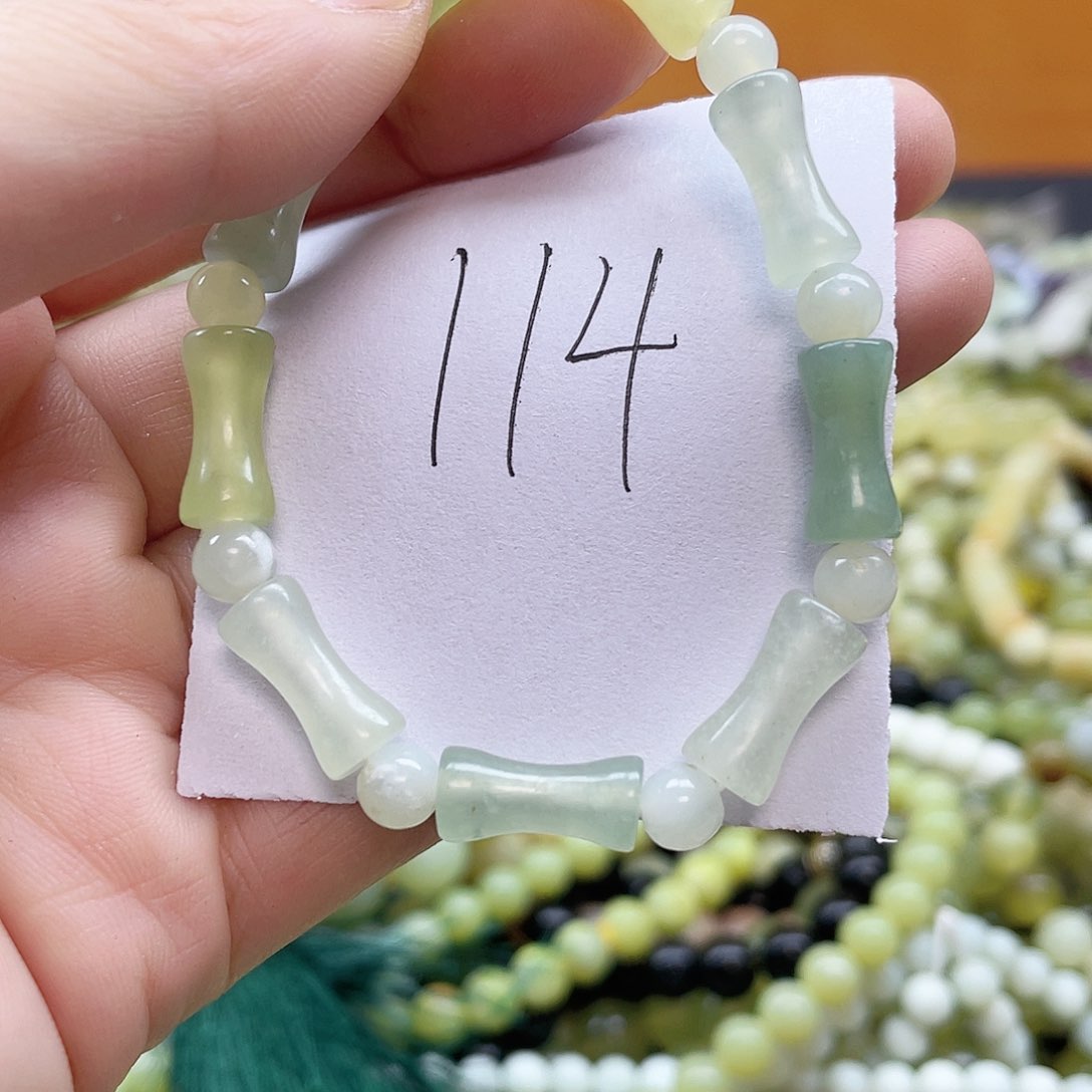 未镶嵌蛇纹石玉手链