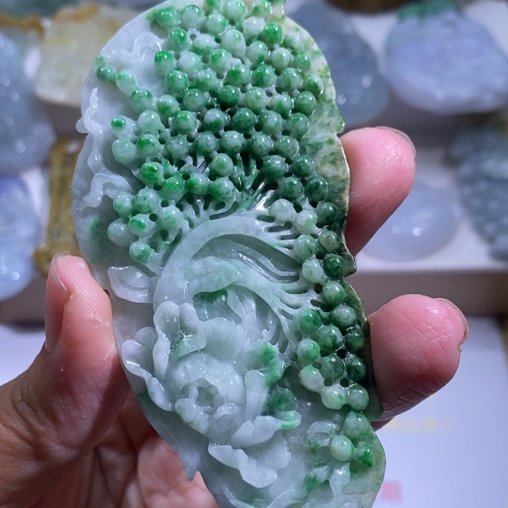 【闪购商品】颈饰未镶嵌翡翠叶子