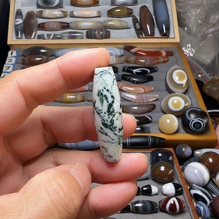玛瑙/玉髓未镶嵌吊坠(不含链)