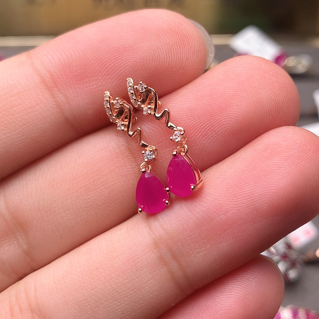 红宝石耳饰银S925镶嵌