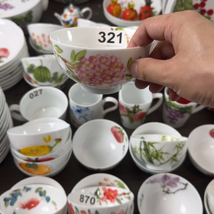 景德镇陶瓷手工制作