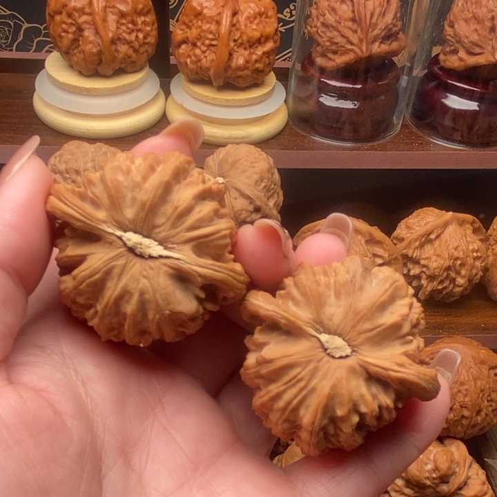 吊坠文玩核桃shktsyigehjikkkllll