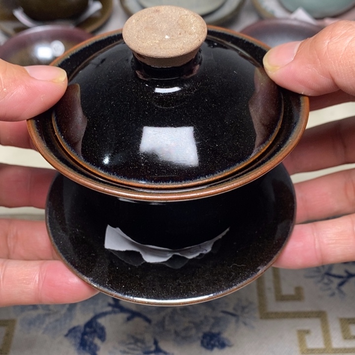 茶盏盏心茶器放漏了