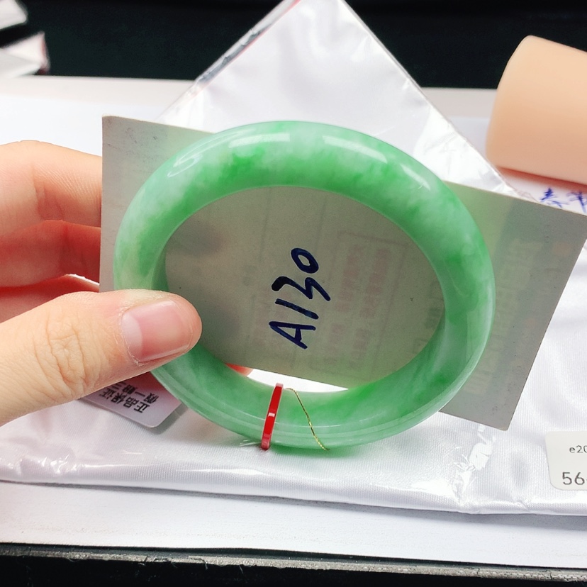 【闪购商品】翡翠手镯未镶嵌天然缅甸a货手镯56