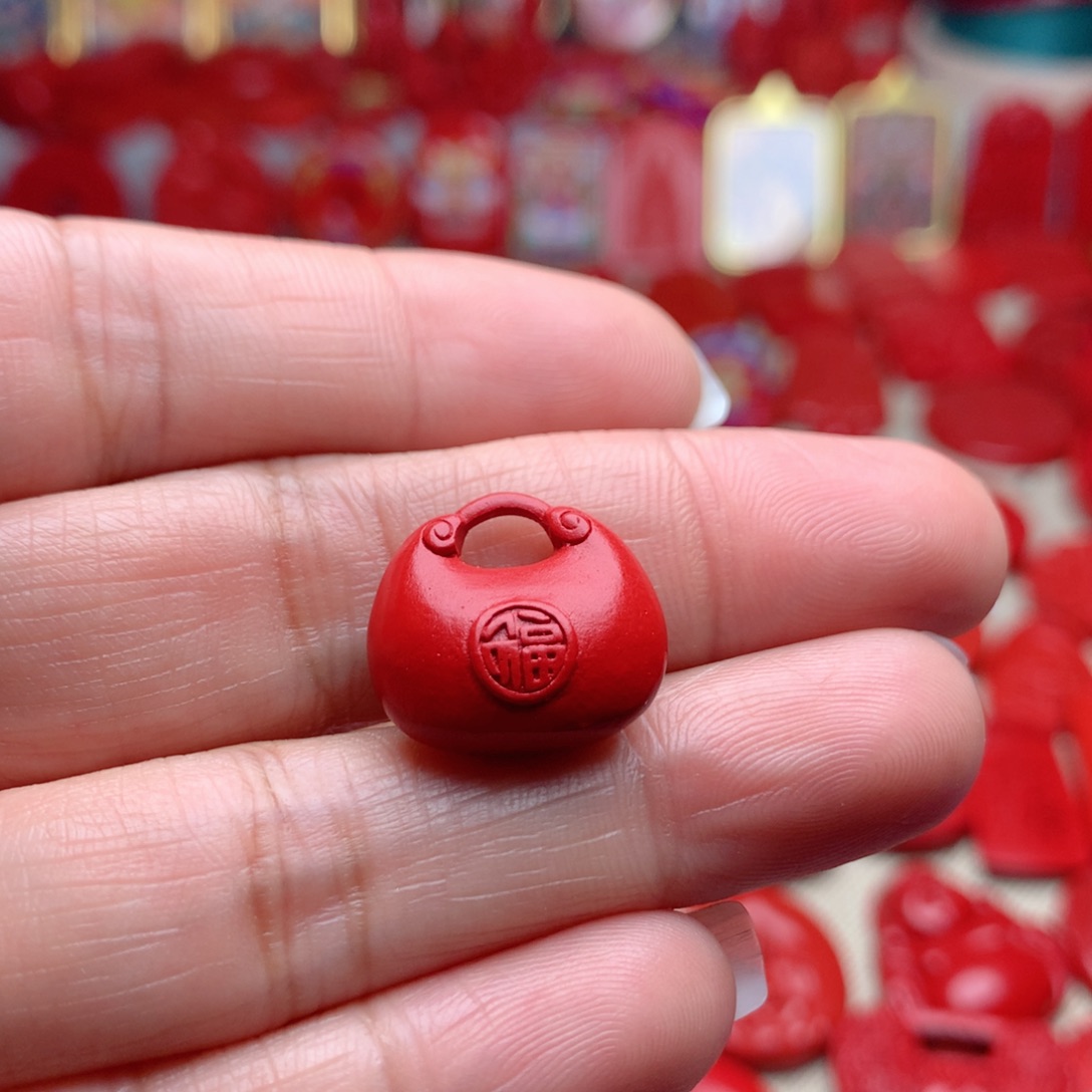 天然辰砂工艺品朱砂配件