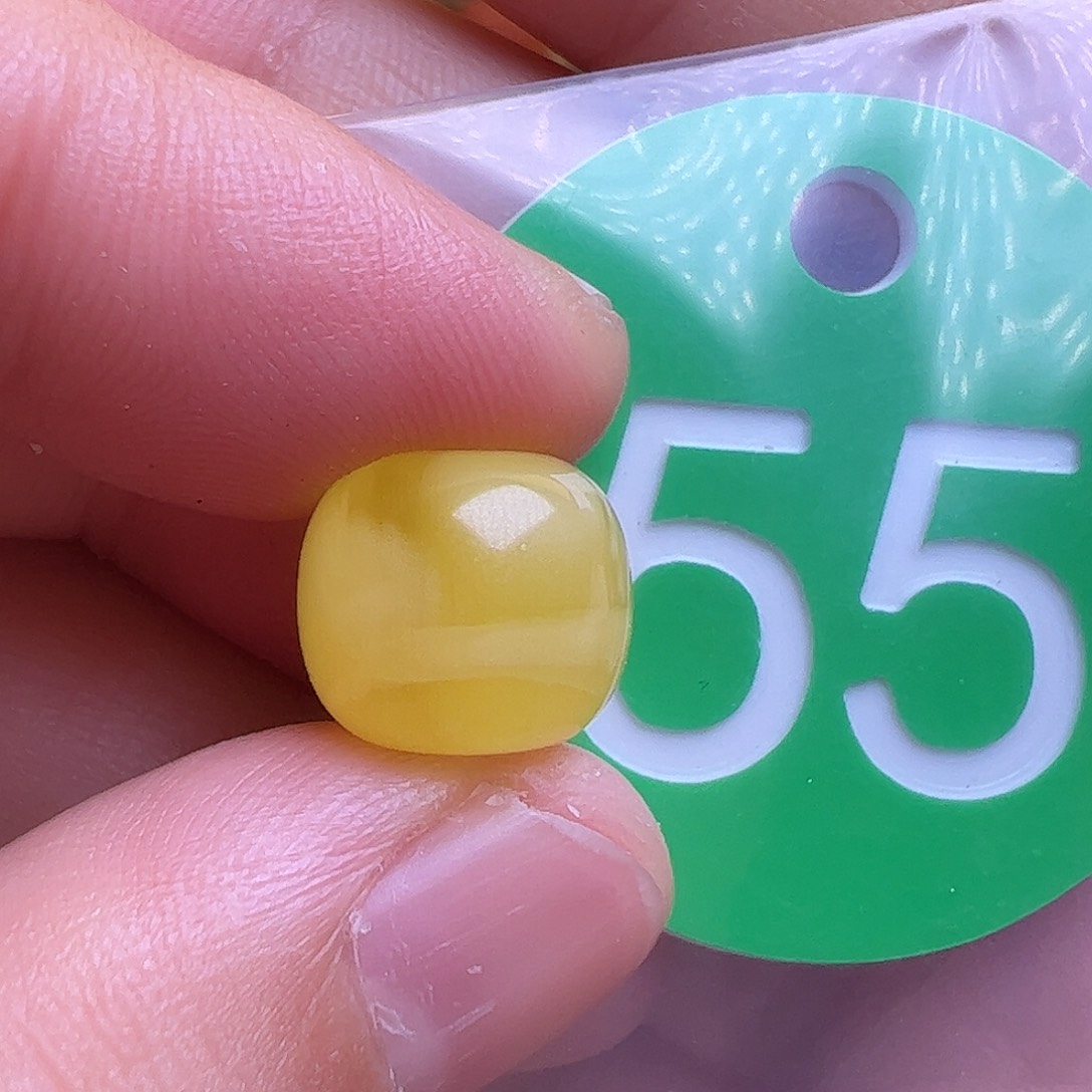 蜜蜡未镶嵌珠宝奇石11.2m m