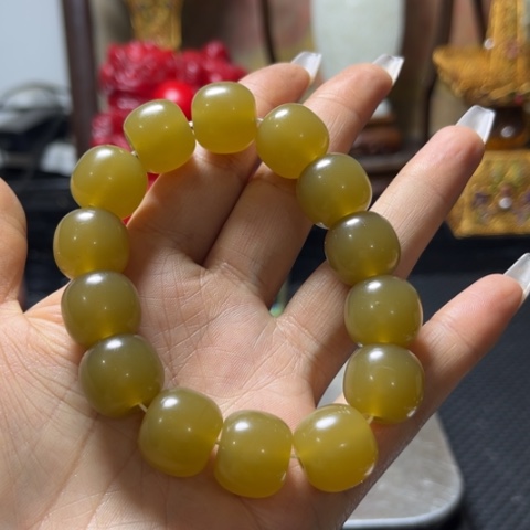 和田玉吊坠未镶嵌