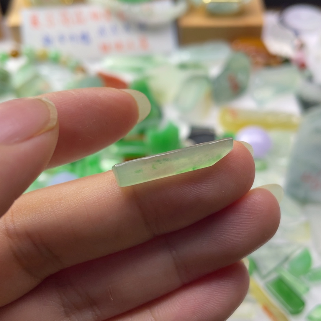 定制翡翠未镶嵌天然缅甸翡翠