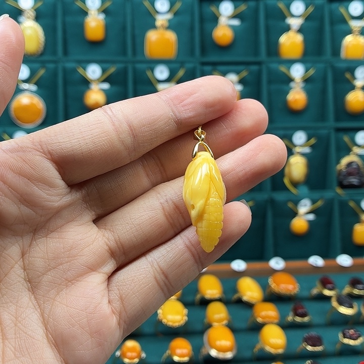 琥珀银S925镶嵌颈饰