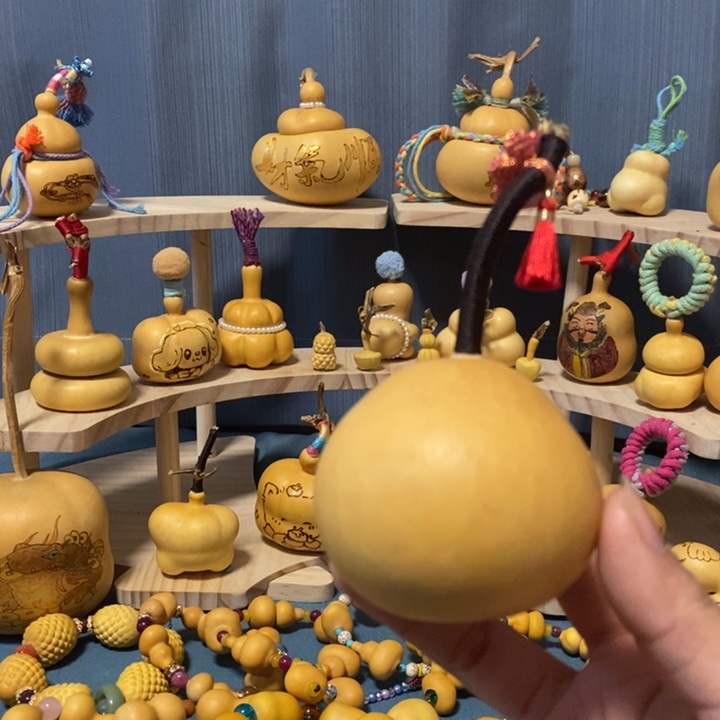 天裂云朵梨葫芦葫芦