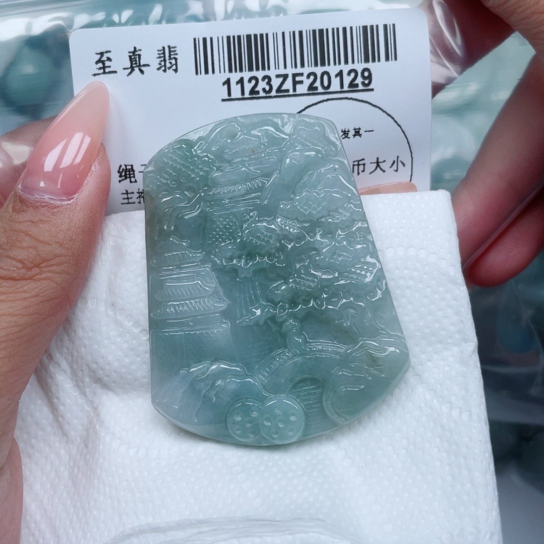 翡翠未镶嵌吊坠(不含链)