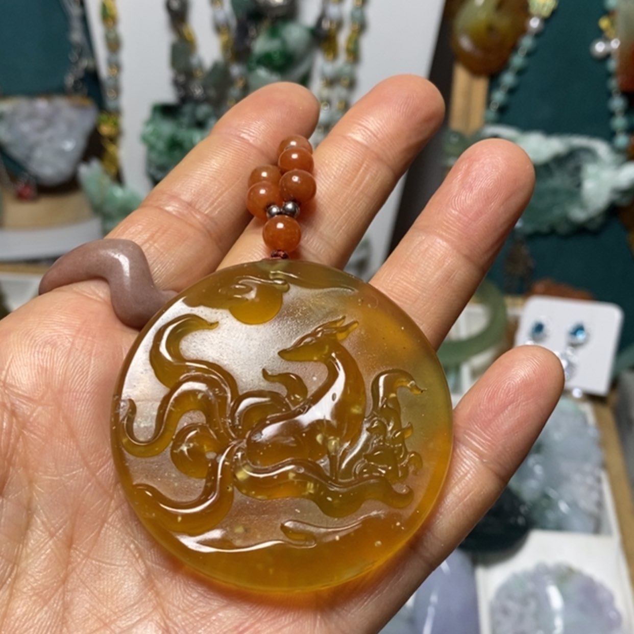 【闪购商品】蛇纹石玉吊坠未镶嵌